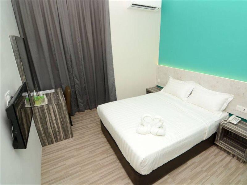 Eco Garden Hotel Rawang Bagian luar foto